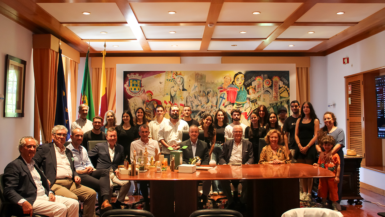 Selecionado Troféu para Vencedores do Festival Internacional de Jardins 2025