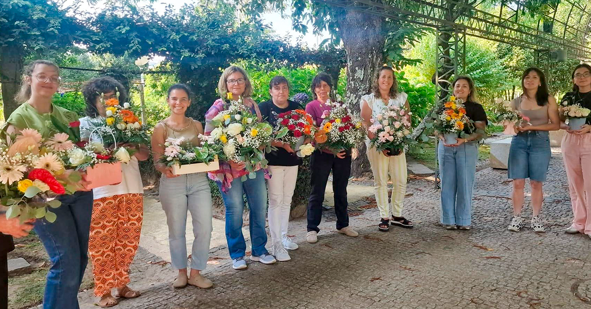 “Flores que contam Sonhos” inspira workshop criativo no Festival Internacional de Jardins
